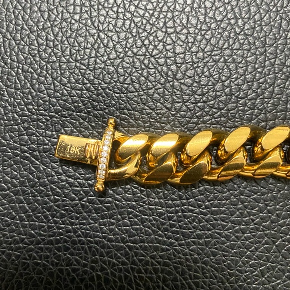 18k CUBAN LINK CHAIN AND BRACELET 18k GOLD PLATED 30" 9.5mm - Picture 8 of 16